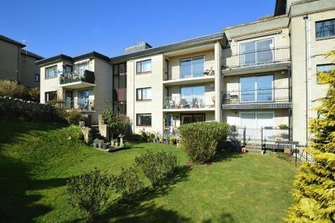 FANTASTIC SEA VIEWS * SHANKLIN 2 bed apartment for sale