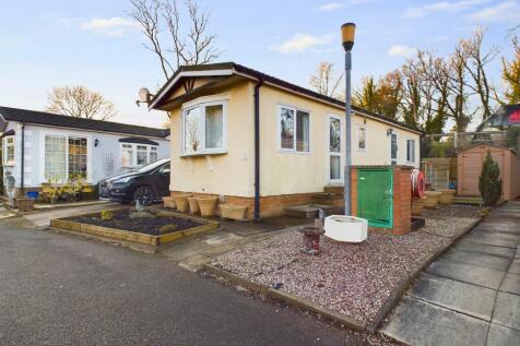 1 bedroom park home for sale