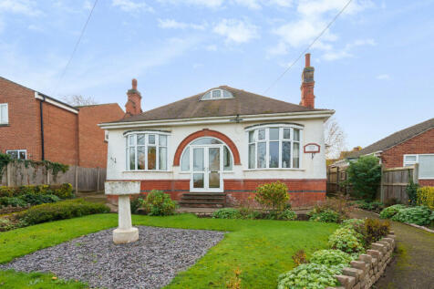 Leicester Road, Quorn, Loughborough 3 bed bungalow for sale