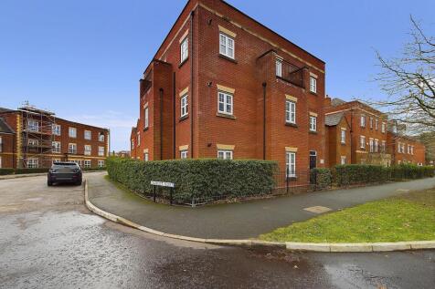 Upton Grange, Chester, CH2 2 bed flat for sale