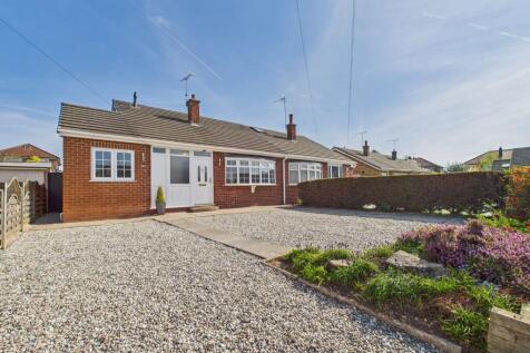 2 bedroom semi-detached bungalow for sale