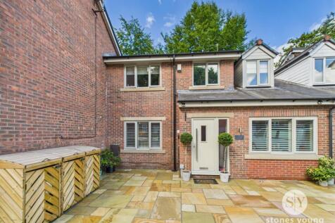 The Grange, Wilpshire, BB1 4 bed mews for sale