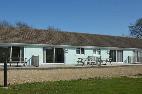 SALTERNS VILLAGE, SEAVIEW 2 bed terraced bungalow for sale