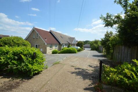 BINSTEAD 3 bed terraced house for sale