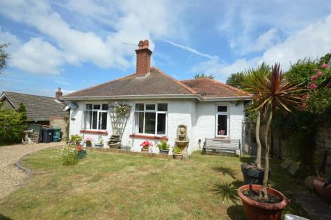 4 bedroom detached bungalow for sale