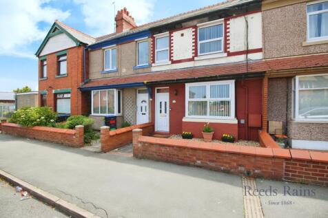 Council Terrace, Rhyl LL18 2 bed terraced house for sale