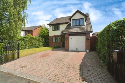 New City Road, Manchester M28 4 bed detached house for sale