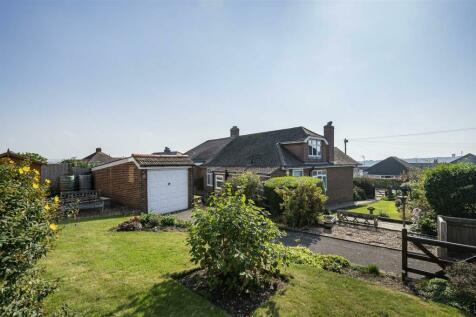 2 bedroom semi-detached bungalow for sale