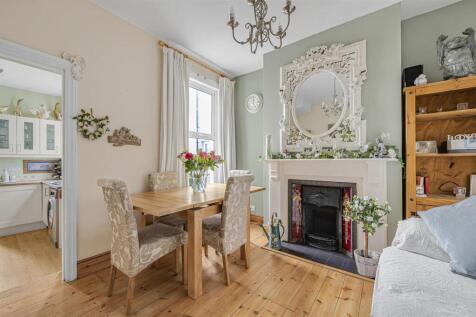 Evelyn Avenue, Newhaven 3 bed terraced house for sale