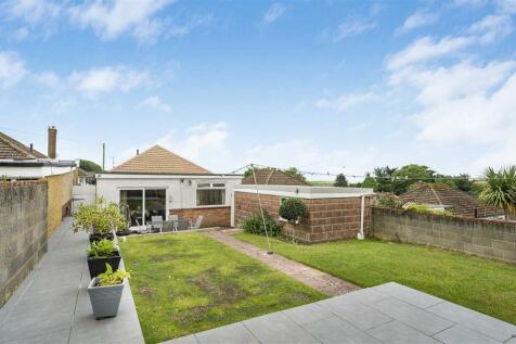 Chalkland Rise, Brighton 4 bed detached bungalow for sale