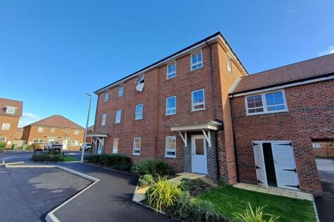 Robin Lane, Peacehaven 1 bed apartment for sale