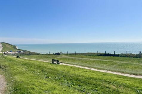 Seahouse, Dorothy Avenue, Peacehaven 2 bed apartment for sale