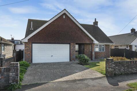 Hoddern Avenue, Peacehaven 4 bed detached house for sale