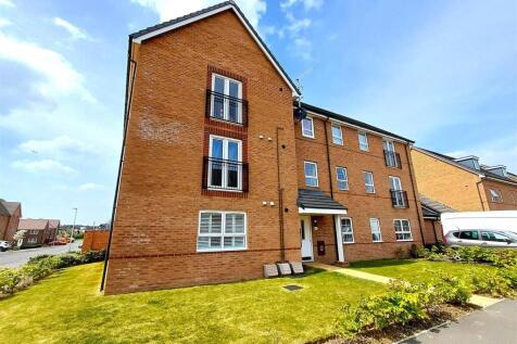 Skylark Avenue, Peacehaven 2 bed apartment for sale