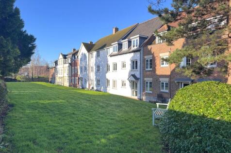 Saxon Way, Wessex Way, Bicester 1 bed apartment for sale