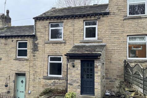 North Road, Huddersfield HD8 3 bed terraced house for sale