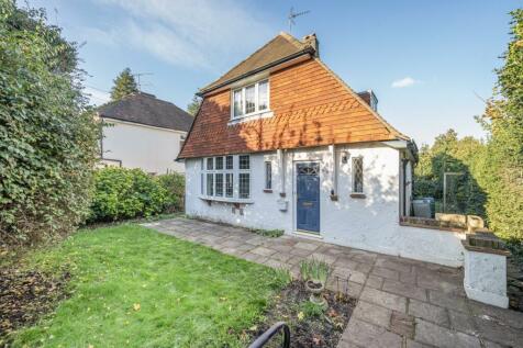 2 bedroom detached house for sale