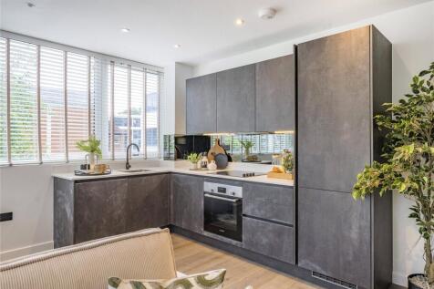 1 bedroom flat for sale