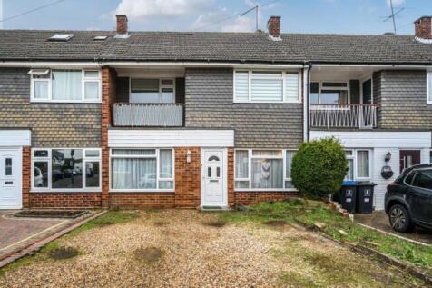 Wey Barton, West Byfleet KT14 3 bed terraced house for sale