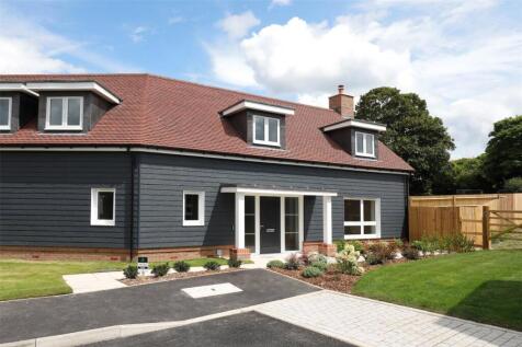Royal Oaks, Banstead, Surrey, SM7 4 bed detached house for sale