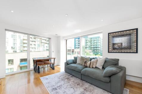 Cochrane Lodge, 5, West Parkside 2 bed apartment for sale