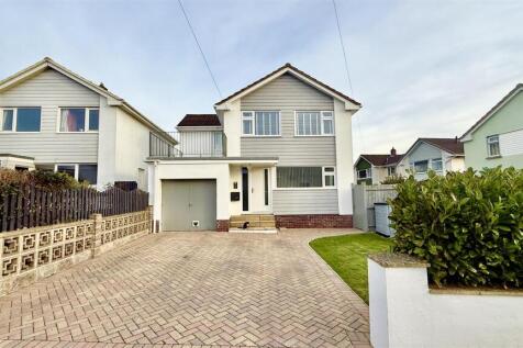 Pixie Dell, Braunton EX33 4 bed detached house for sale