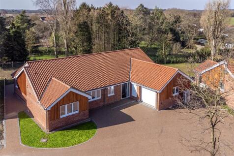 3 Marjorie Loke, Chapel Road, Trunch... 4 bed bungalow for sale