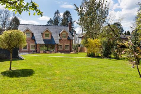 Hall Lane, Mobberley, WA16 3 bed detached house for sale