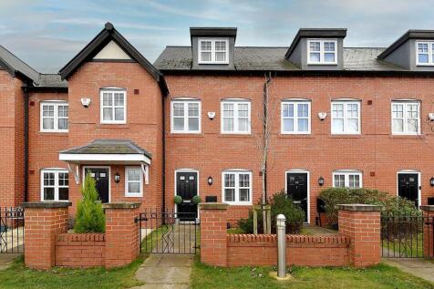 3 bedroom terraced house for sale