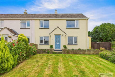 2 bedroom semi-detached house for sale