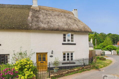 2 bedroom cottage for sale