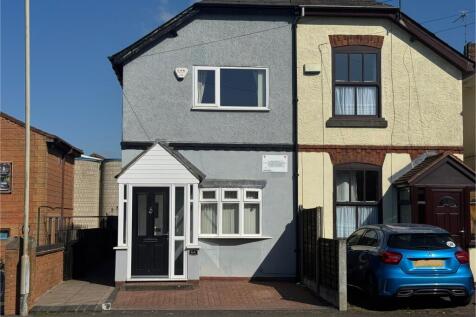Mill Bank, Sedgley, Dudley, West... 2 bed semi