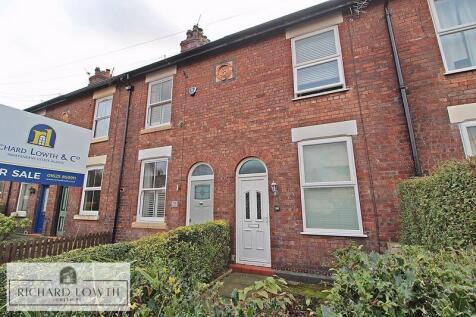 Park Lane, Poynton 2 bed cottage for sale