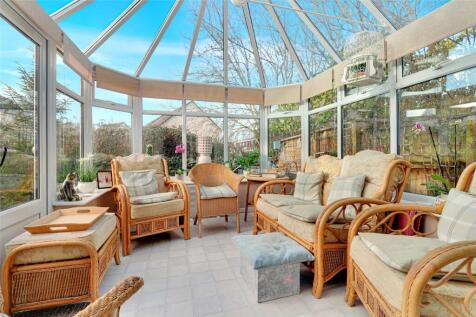 Hele Close, Roundswell, Barnstaple... 3 bed bungalow for sale