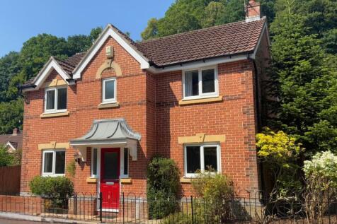 Tinmans Green, Redbrook, NP25 4 bed house for sale