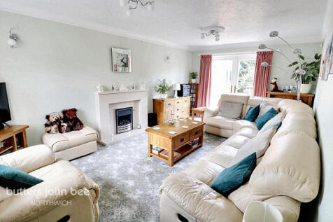 Fullerton Road, Hartford 4 bed detached house for sale