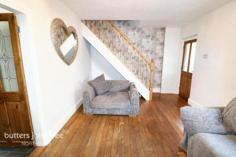 St Johns Close, Northwich 3 bed end of terrace house for sale