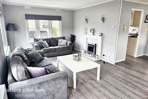 Nursery Park, Frodsham 2 bed park home for sale