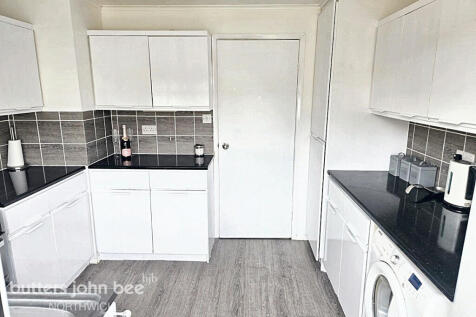 Nursery Park, Frodsham 2 bed park home for sale