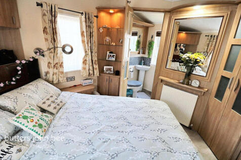 Dalefords Lane, Northwich 2 bed park home for sale