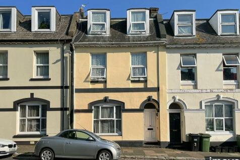 6 bedroom terraced house for sale