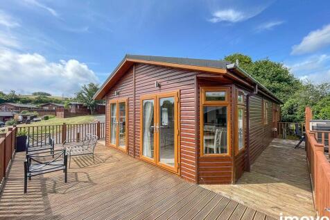 2 bedroom park home for sale