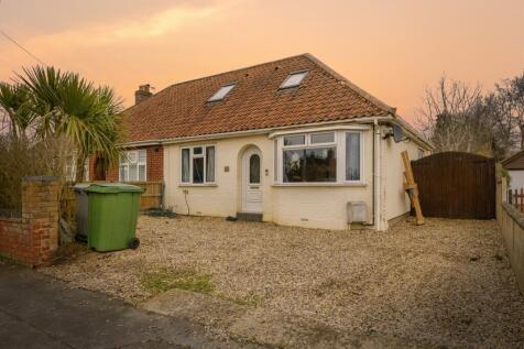 4 bedroom bungalow for sale