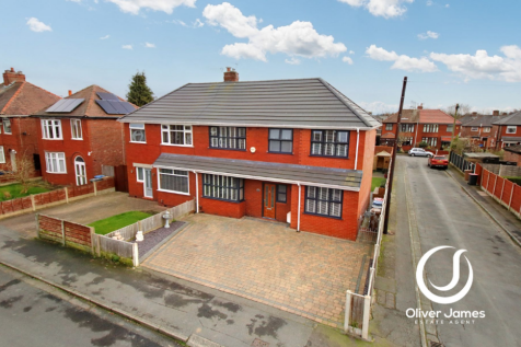 4 bedroom semi-detached house for sale