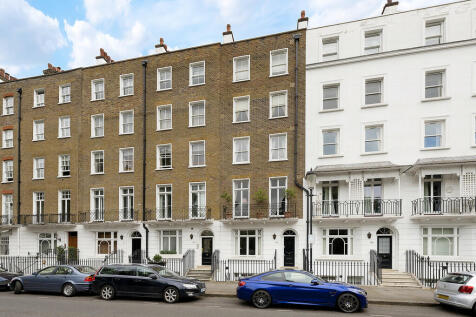 Royal Court House, Chelsea SW1X 2 bed apartment for sale