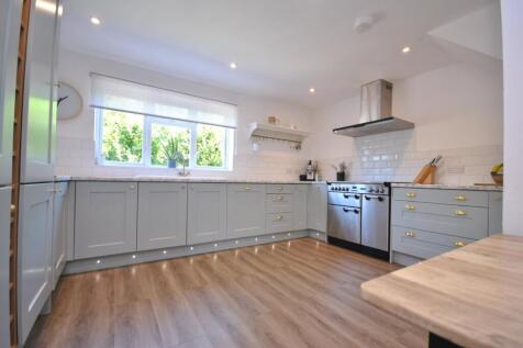 Stockmead, Langford, Bristol, BS40 4 bed semi