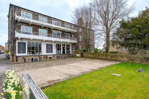 Laurel Bank, East Keswick, LS17 2 bed apartment for sale