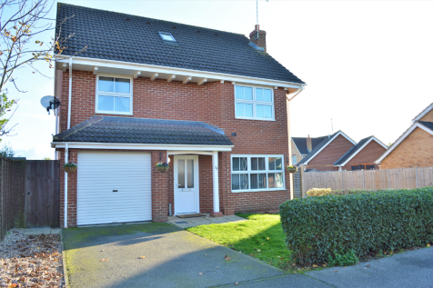 6 bedroom detached house for sale