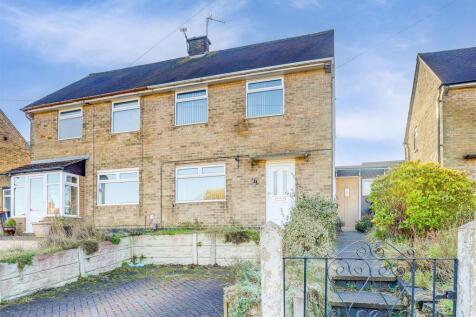 2 bedroom semi-detached house for sale