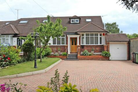 3 bedroom semi-detached bungalow for sale